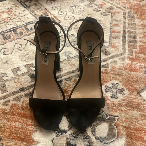 Steve Madden suede black heels - Picture 2 of 4